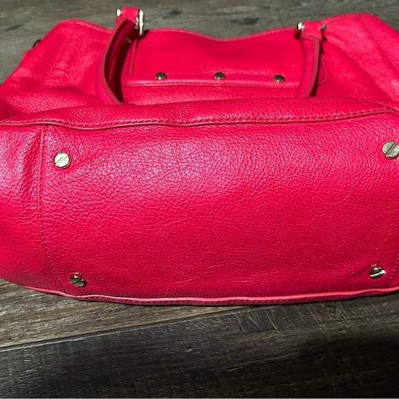 Tory Burch Amanda Hobo Purse w/ matching wallet - Picture 9 of 11